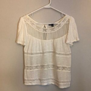 Light summery American Eagle shirt